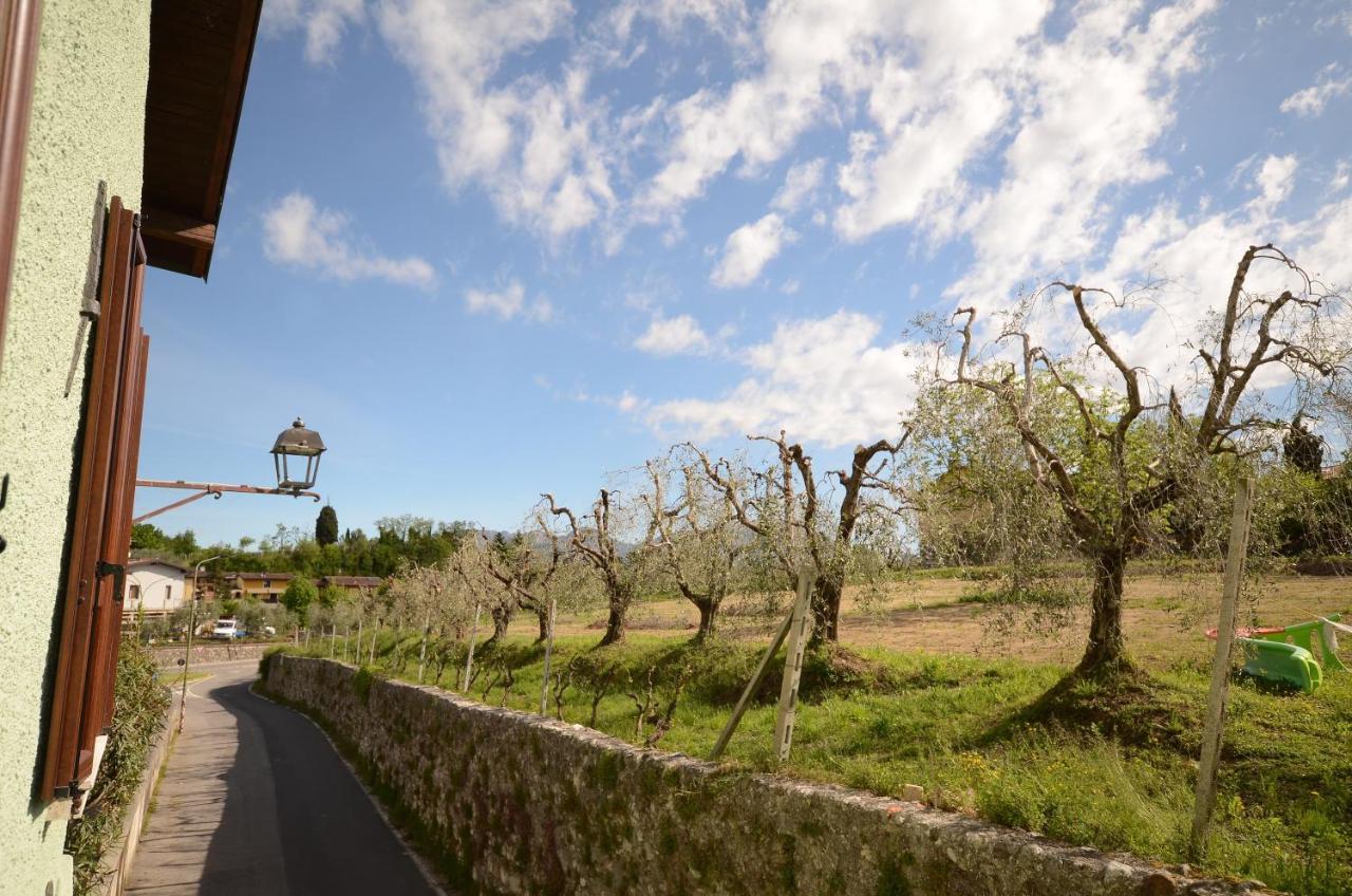 Corte Vezzola Trilocale Tommaso Apartment Puegnago del Garda Exterior photo